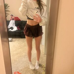 lululemon maroon shorts